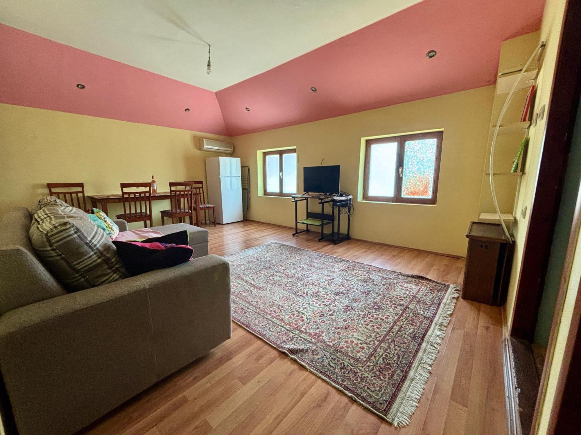 Apartment Vracar Affordable - Vracar Povoljni Stanovi Belgrade