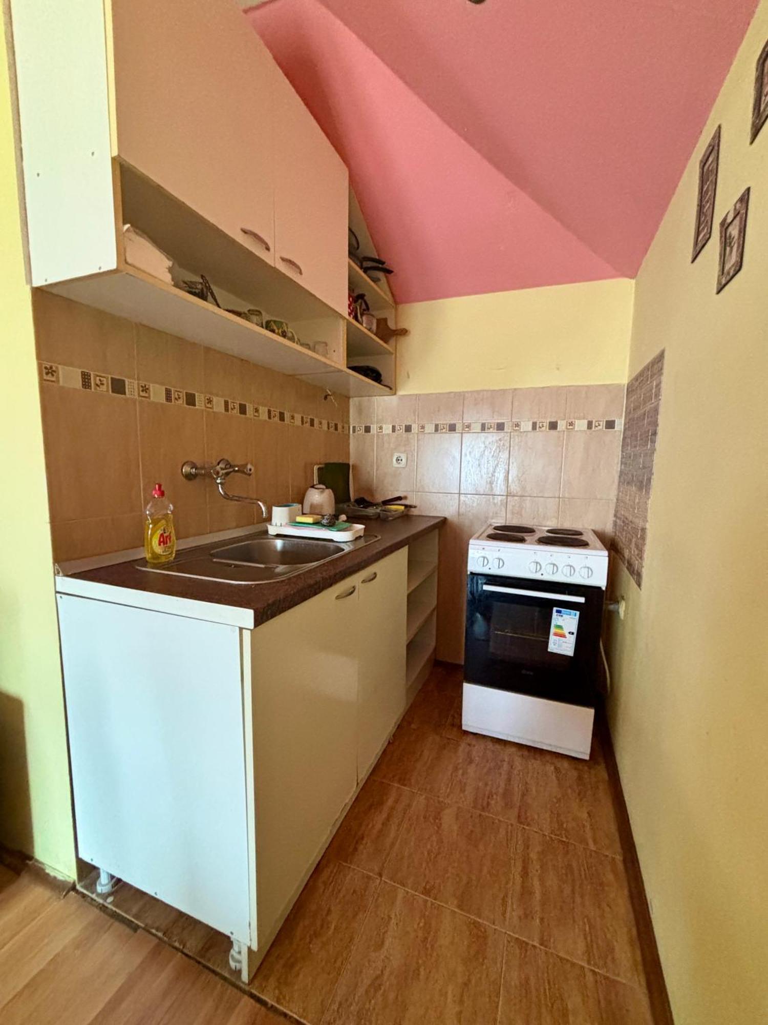 Apartment Vracar Affordable - Vracar Povoljni Stanovi