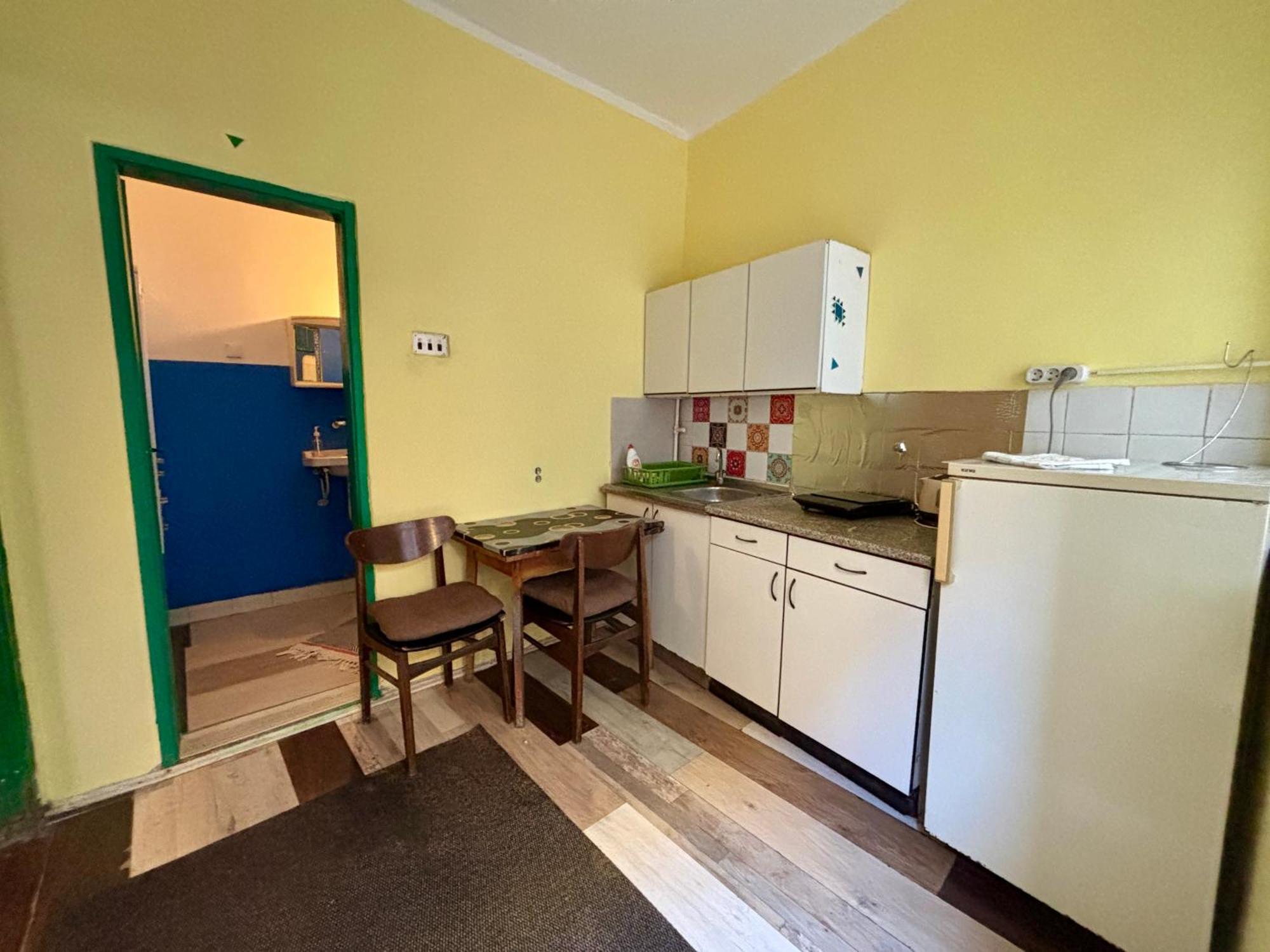 Apartment Vracar Affordable - Vracar Povoljni Stanovi Belgrade