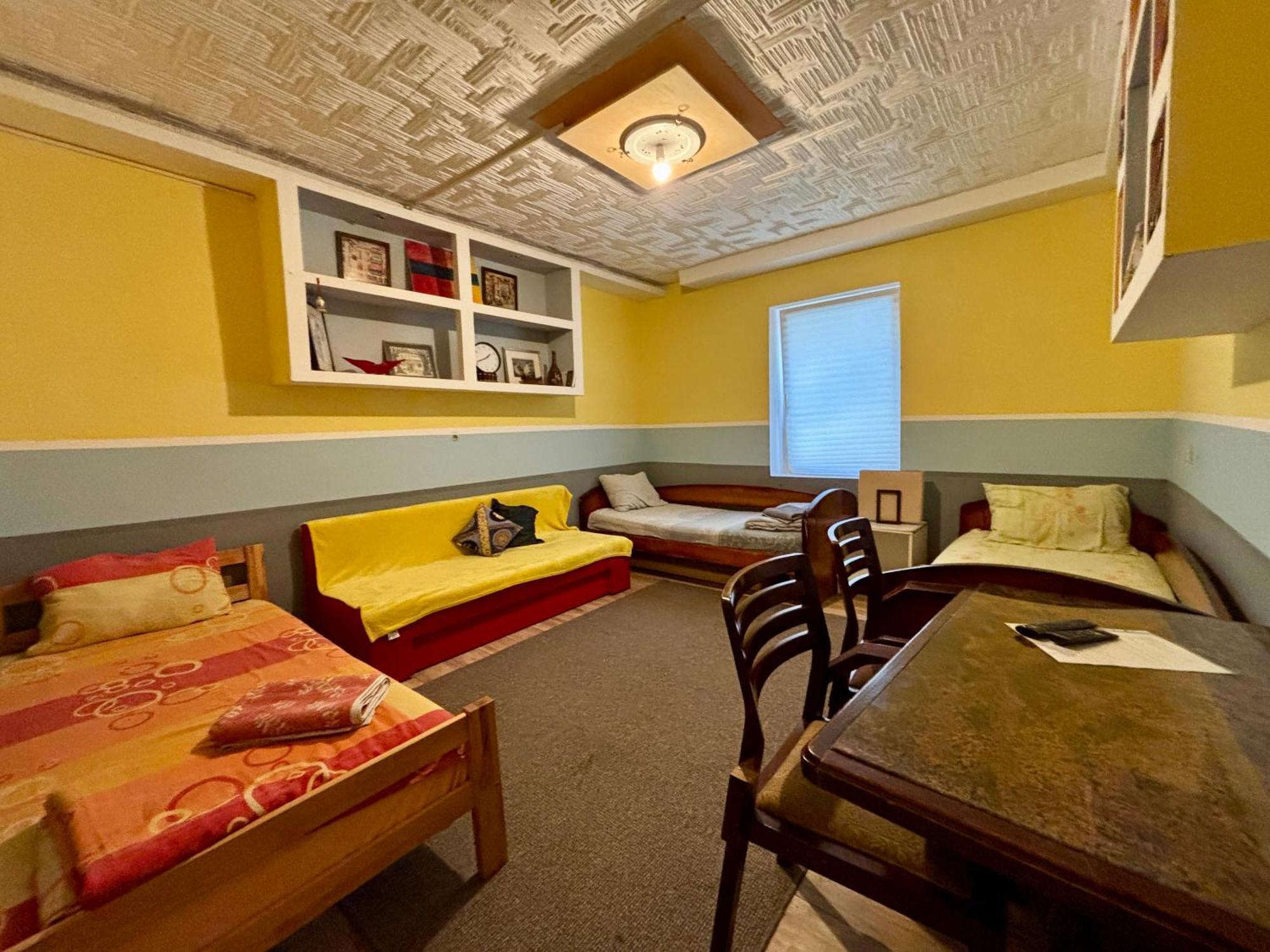 Apartment Vracar Affordable - Vracar Povoljni Stanovi Belgrade